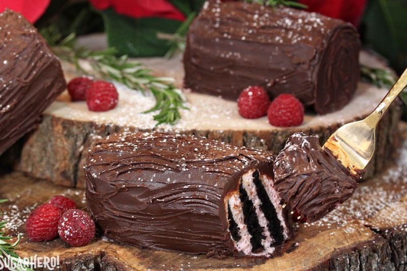 Mini No-Bake Buche de Noel | From SugarHero.com