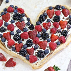 Nutella Puff Pastry Pizza | From SugarHero.com